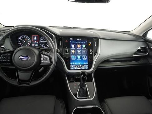 Certified 2025 Subaru Outback Onyx Edition AWD/4WD image 34