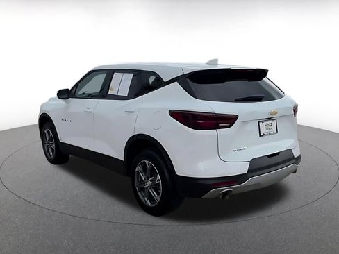 Used 2026 Chevrolet Blazer LT FWD image 10