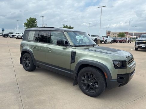 Used 2020 Land Rover Defender 110 HSE image 5
