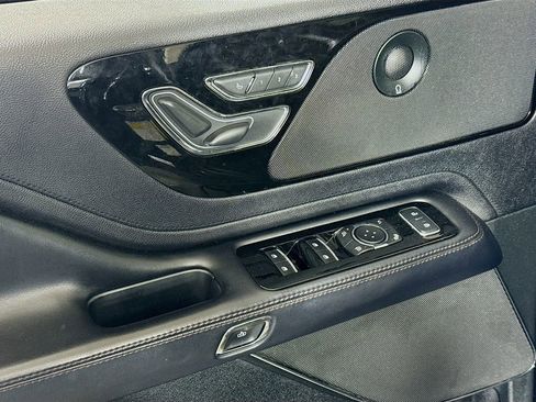 Used 2022 Lincoln Aviator Reserve AWD/4WD image 18