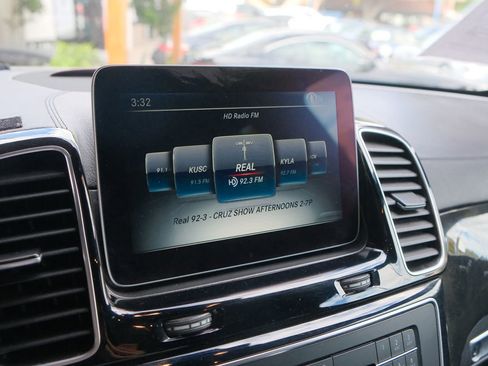 Used 2017 Mercedes-Benz GLS 450 4MATIC w/ Premium Package image 22