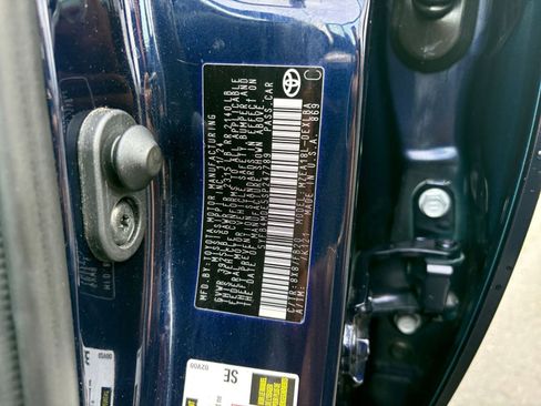 Used 2025 Toyota Corolla LE image 27