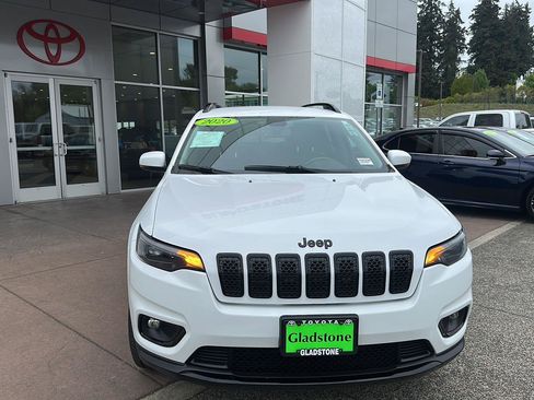 Used 2020 Jeep Cherokee Latitude Plus AWD/4WD image 7