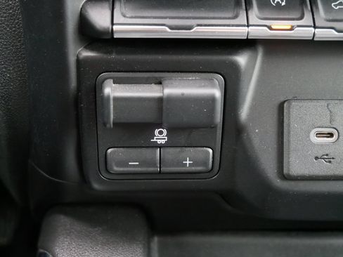 Used 2019 Chevrolet Silverado 1500 RST w/ All-Star Edition AWD/4WD image 23