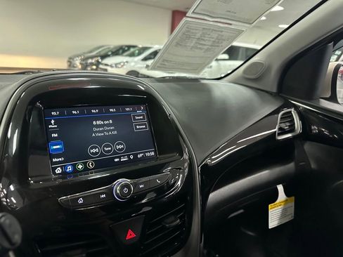 Used 2021 Chevrolet Spark LT image 20