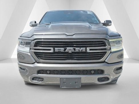 Used 2019 RAM 1500 Laramie AWD/4WD image 2