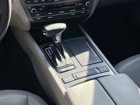 Used 2018 Genesis G80 3.8 w/ Option Group 02 image 14