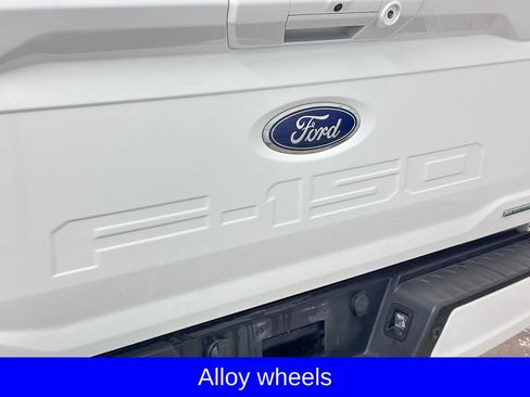 Certified 2022 Ford F150 Lariat w/ Equipment Group 502A High image 17