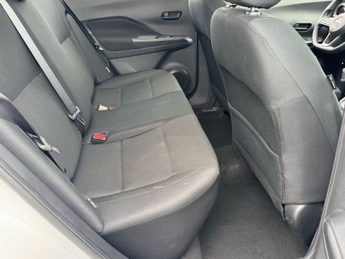 Used 2024 Nissan Kicks S image 18