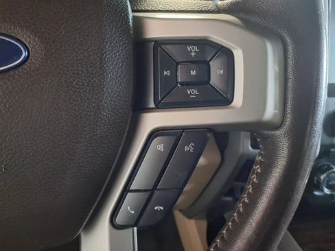 Used 2018 Ford F150 Lariat AWD/4WD image 27
