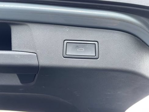 Certified 2025 Volkswagen ID.4 Pro S Plus AWD/4WD image 39