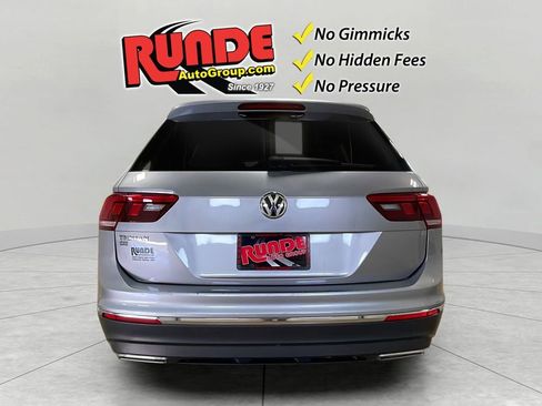 Used 2021 Volkswagen Tiguan SE image 4