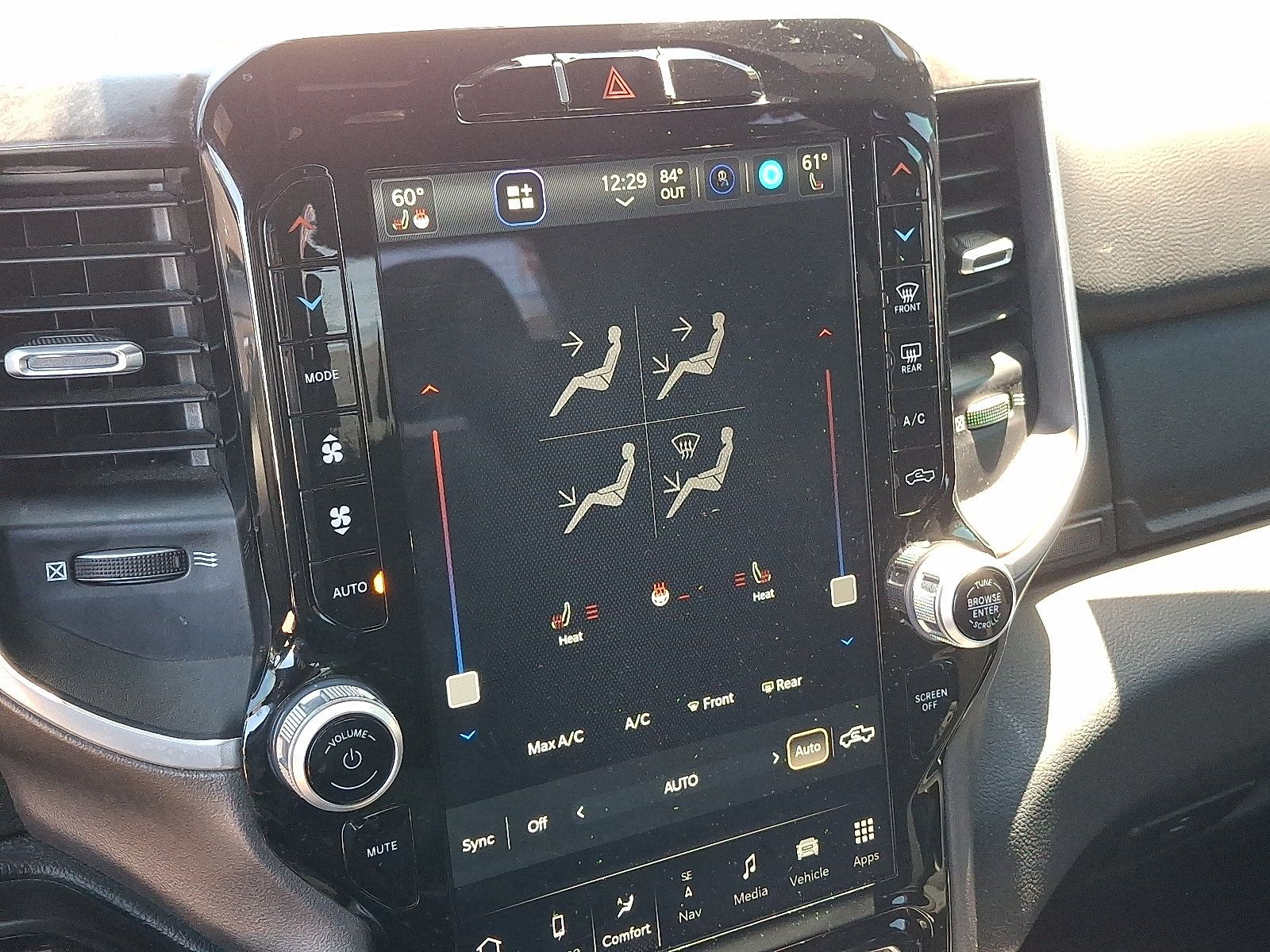 Used 2023 RAM 1500 Big Horn AWD/4WD image 15