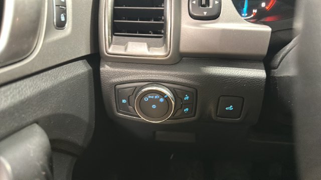 Used 2019 Ford Ranger XLT w/ Equipment Group 302A Luxury AWD/4WD image 11