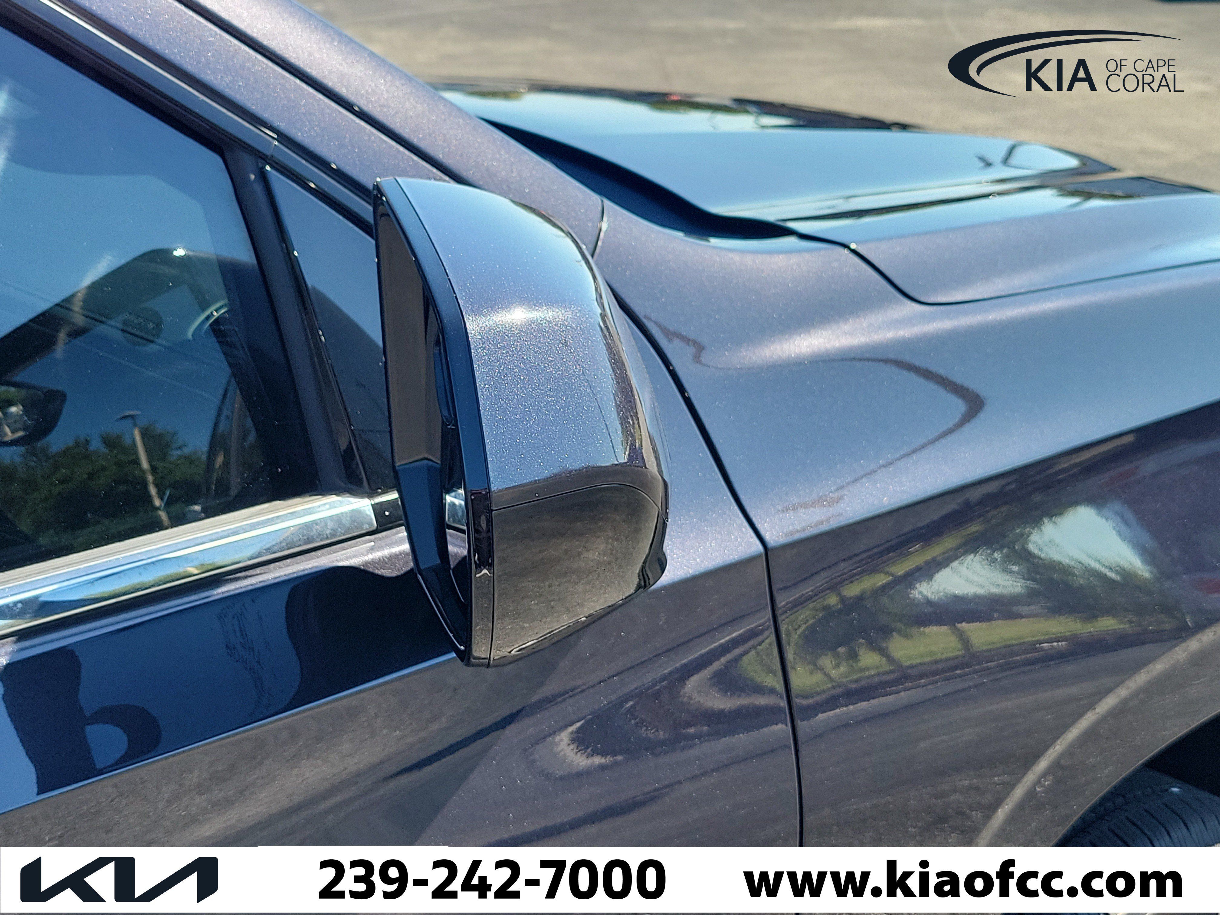 Used 2023 Chevrolet Tahoe LT RWD image 8