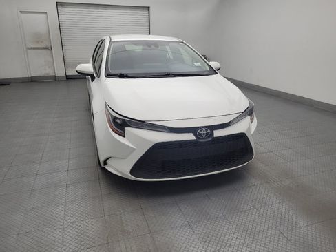 Used 2022 Toyota Corolla LE FWD image 14