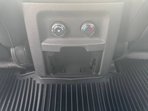 Used 2012 Nissan Pathfinder Silver RWD image 32