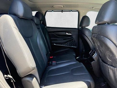 Used 2019 Hyundai Santa Fe Limited FWD image 19