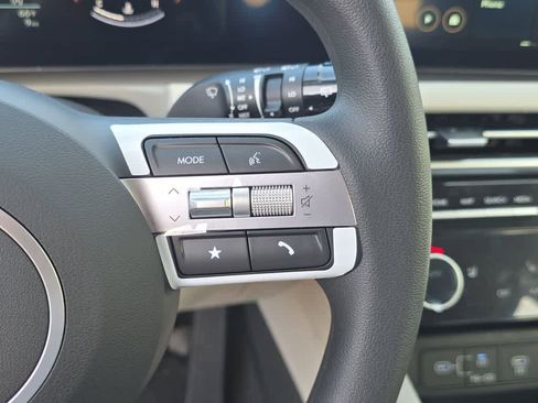 New 2026 Hyundai Tucson SEL FWD image 25