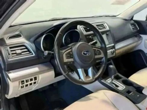 Used 2016 Subaru Legacy 2.5i Premium image 42