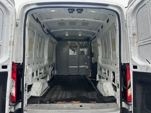 Used 2017 Ford Transit 250 148 Medium Roof image 13