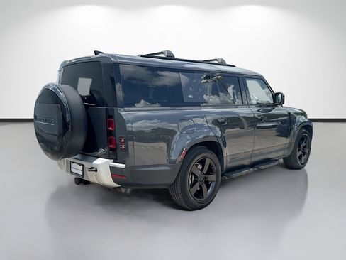 Used 2023 Land Rover Defender 130 First Edition AWD/4WD image 3