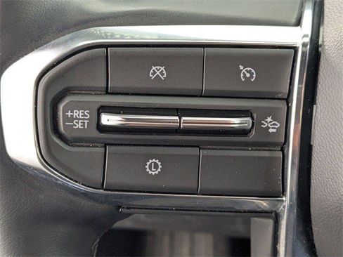 Certified 2025 GMC Acadia Elevation image 18