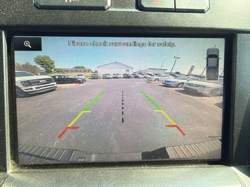 Used 2015 Ford F150 XLT w/ Equipment Group 302A Luxury AWD/4WD image 16