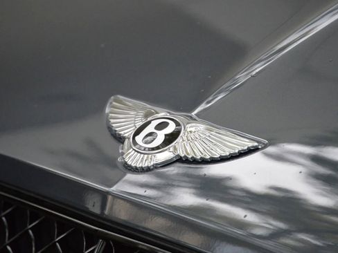 Used 2021 Bentley Continental GT image 4