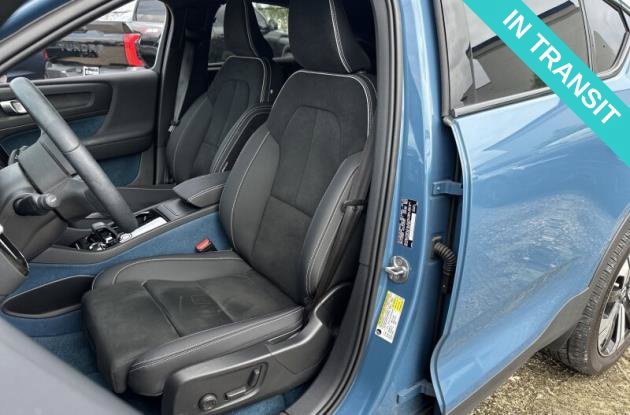 Used 2023 Volvo C40 P8 Recharge Plus AWD/4WD image 2