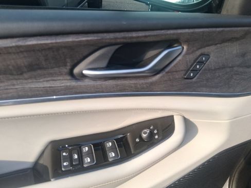 Used 2022 Jeep Grand Cherokee L Overland AWD/4WD image 10