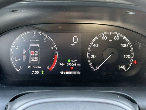 Used 2025 Honda HR-V LX image 28