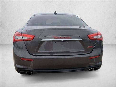 Used 2018 Maserati Ghibli image 6
