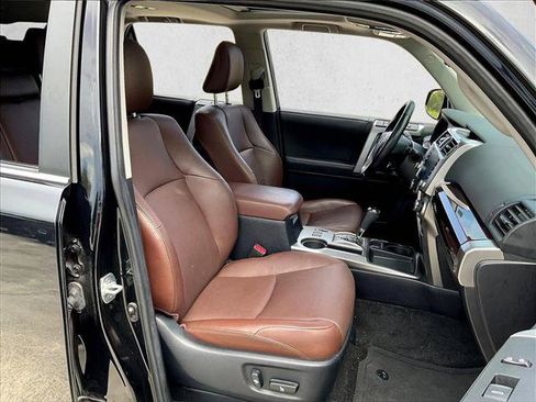 Used 2023 Toyota 4Runner Limited RWD image 7