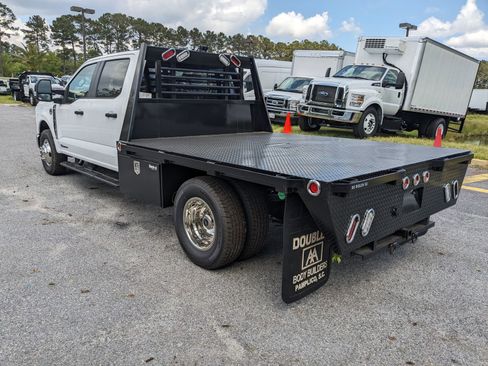 New 2024 Ford F350 XL w/ XL Chrome Package image 7