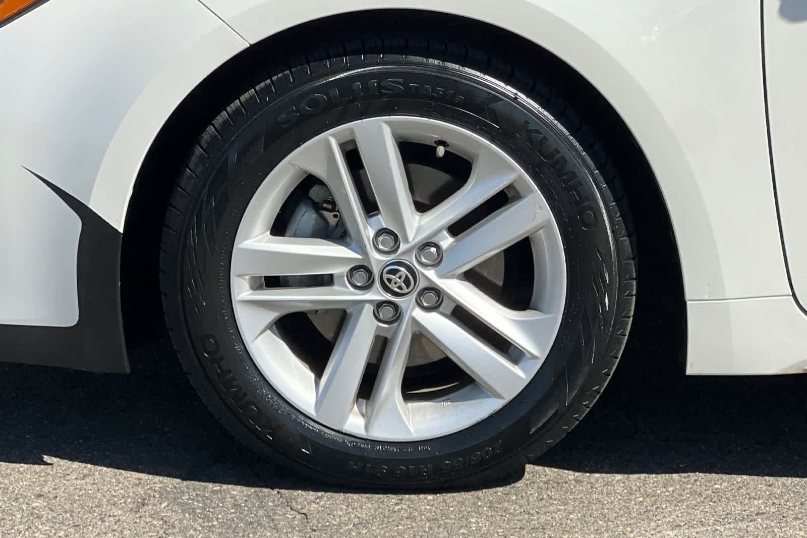 Used 2019 Toyota Corolla SE FWD image 30
