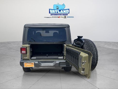 Certified 2025 Jeep Wrangler Sport AWD/4WD image 34