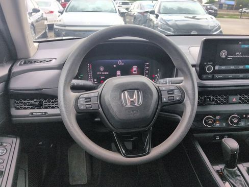 Used 2025 Honda Accord LX image 22