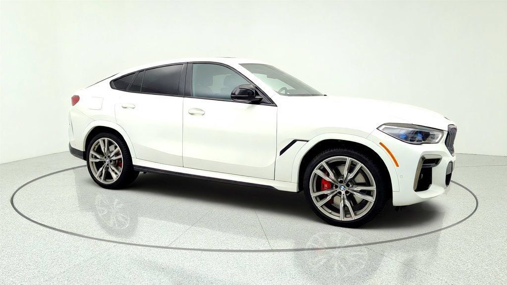 Used 2022 BMW X6 M50i w/ Executive Package AWD/4WD image 3