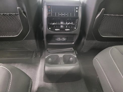 Used 2025 Jeep Grand Cherokee L Laredo AWD/4WD image 23