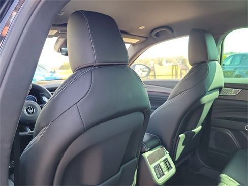 New 2026 Maserati Grecale Modena image 12