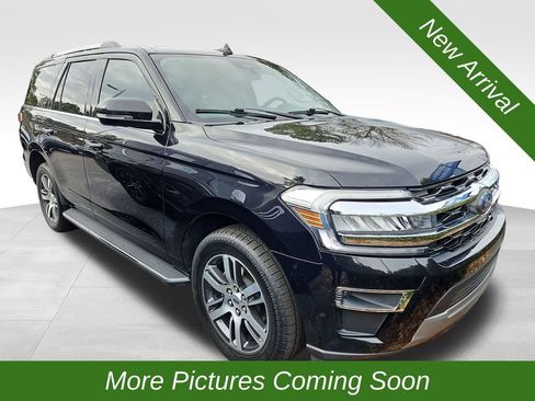 Used 2023 Ford Expedition Limited image 1