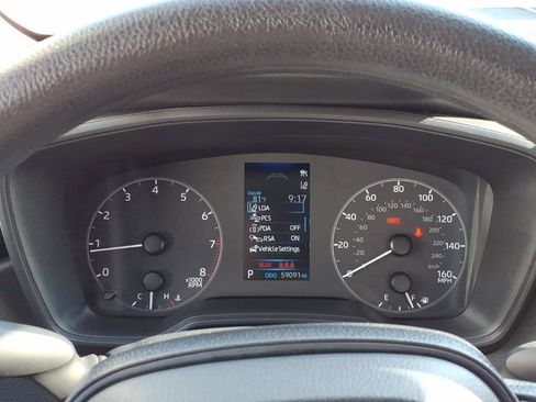 Used 2024 Toyota Corolla LE FWD image 15