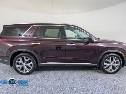Used 2022 Hyundai Palisade SEL w/ 8P Bench Seat Package AWD/4WD image 9