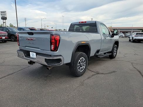 Used 2024 GMC Sierra 3500 SLE w/ SLE Convenience Package AWD/4WD image 5