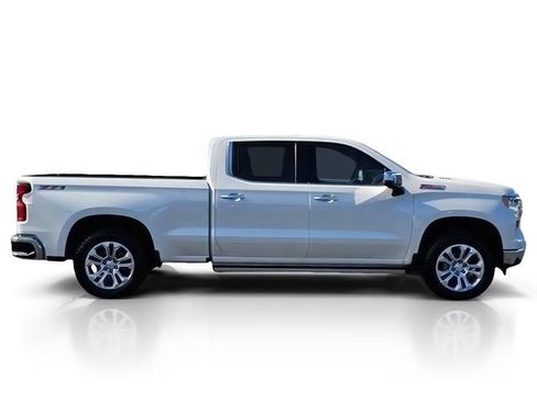 Used 2023 Chevrolet Silverado 1500 LTZ w/ LTZ Premium Package AWD/4WD image 8