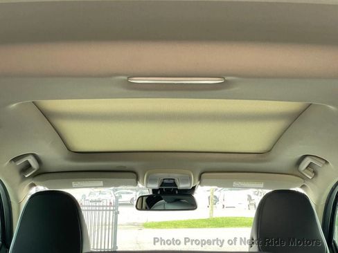 Used 2013 Volvo XC60 T6 AWD/4WD image 12