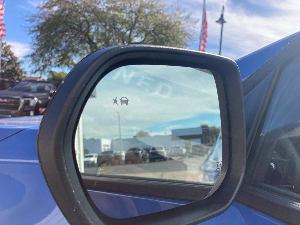Certified 2025 GMC Terrain Elevation FWD image 17