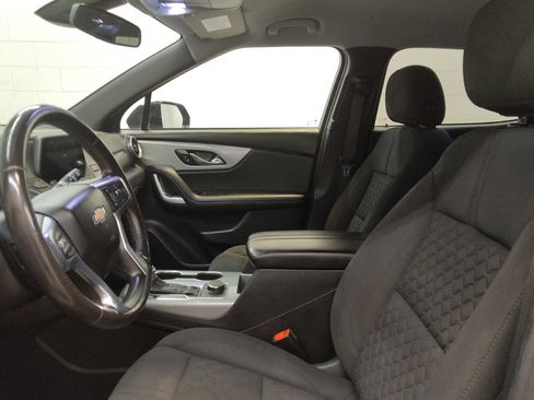 Used 2020 Chevrolet Blazer LT FWD image 17