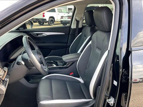 Used 2025 Buick Envision Sport Touring image 17